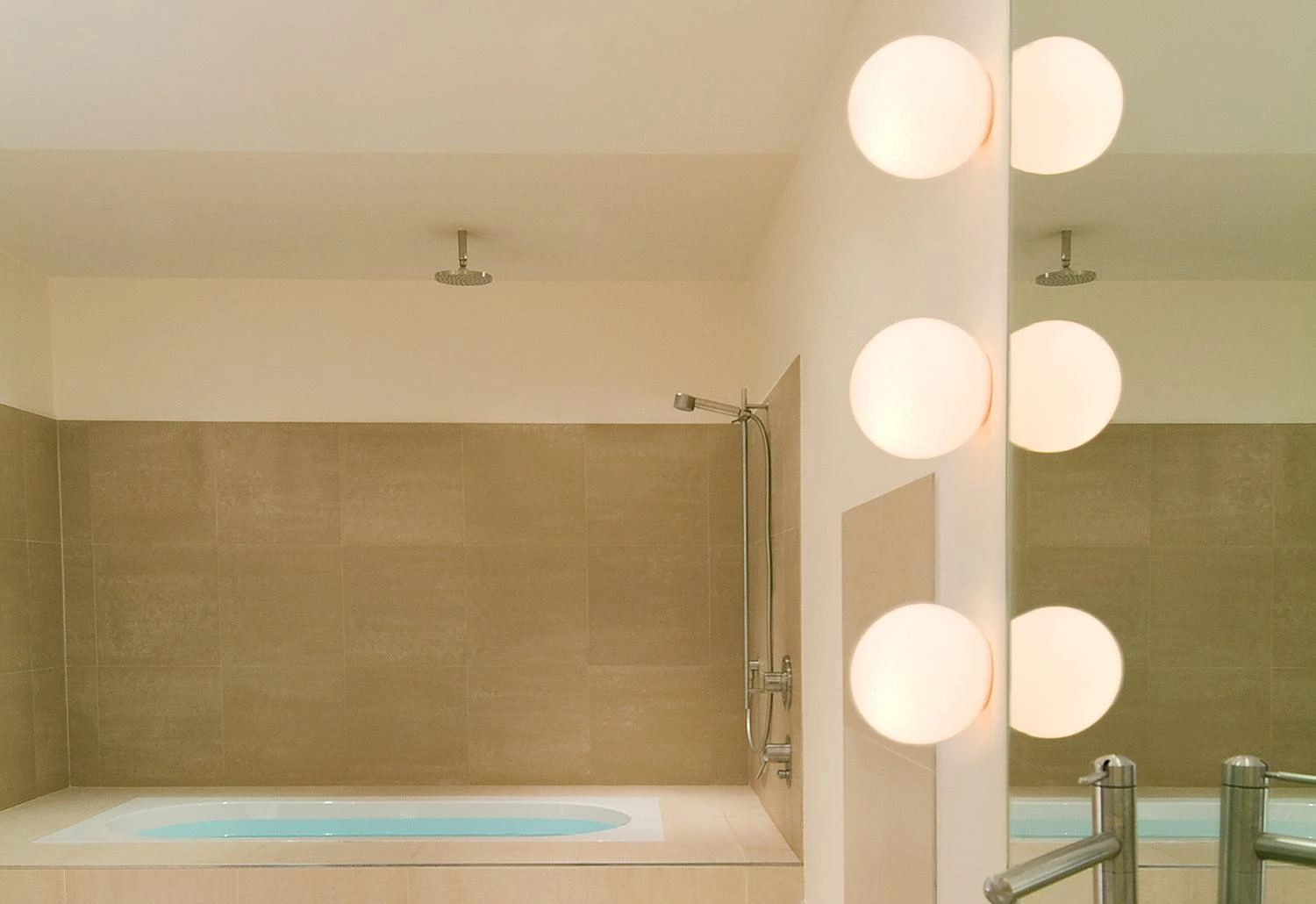 Artemide Dioscuri Wall/Ceiling Light 2 Artemide Dioscuri Wall/Ceiling Light - Image 2