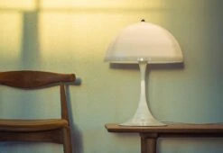 Louis Poulsen Panthella Table Lamp, 1971 7 Louis Poulsen Panthella Table Lamp, 1971 -Light Haven Shop Louis Poulsen Verner Panton Panthella Table Lamp 4