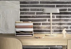 Muuto Linear Table Lamp, 2020 6 Muuto Linear Table Lamp, 2020 -Light Haven Shop linear table lamp thomas bentzen muuto twentytwentyone 3