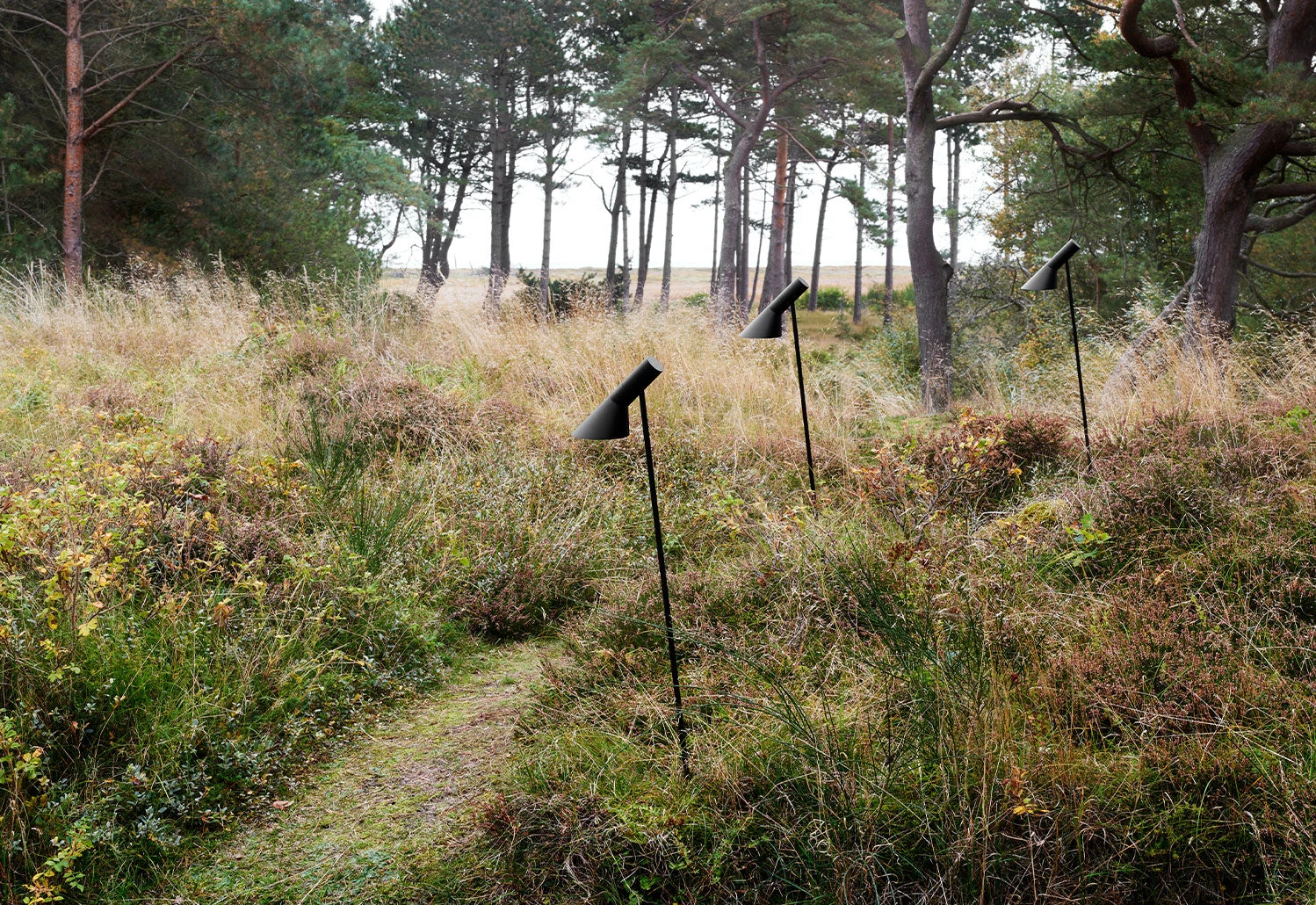 Louis Poulsen AJ Garden Bollard 5 Louis Poulsen AJ Garden Bollard - Image 5